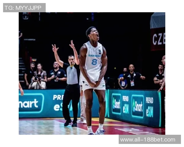 埃奇库姆闪耀赛场展现实力成新秀最佳球员引发热议