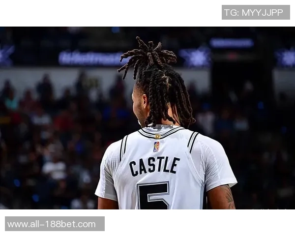 张佳玮分析马刺胜利关键文班防守统治卡斯尔助攻转换哈珀高效得分